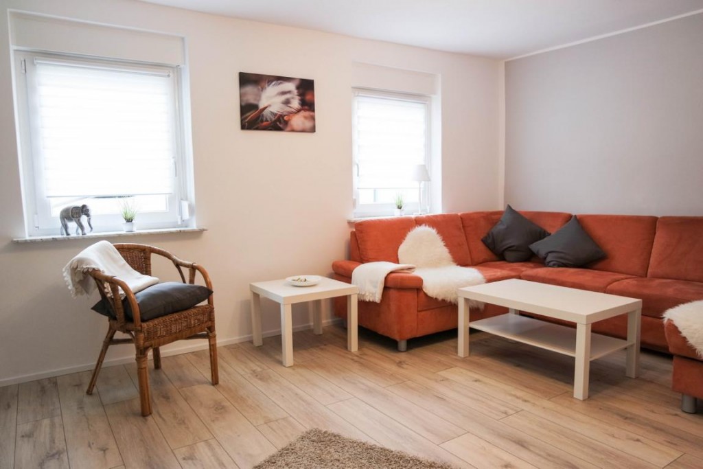 Wohnzimmer Ferienwohnung Maier Bad Dürkheim Rheinland Pfalz